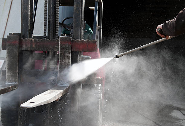 Shorewood Tower Hills Harbert, MI Pressure Washing Services Company